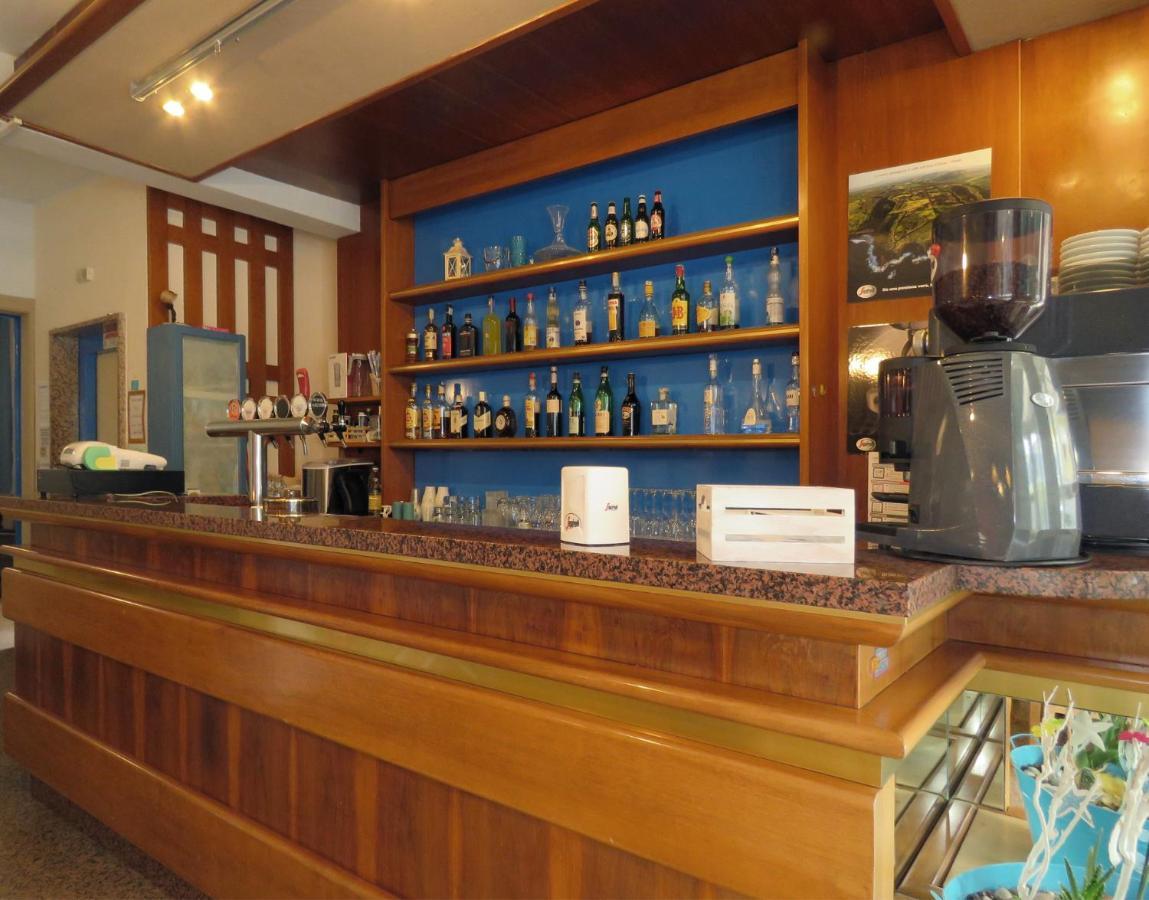 萨图尔诺酒店 利多迪迪耶索洛 外观 照片
